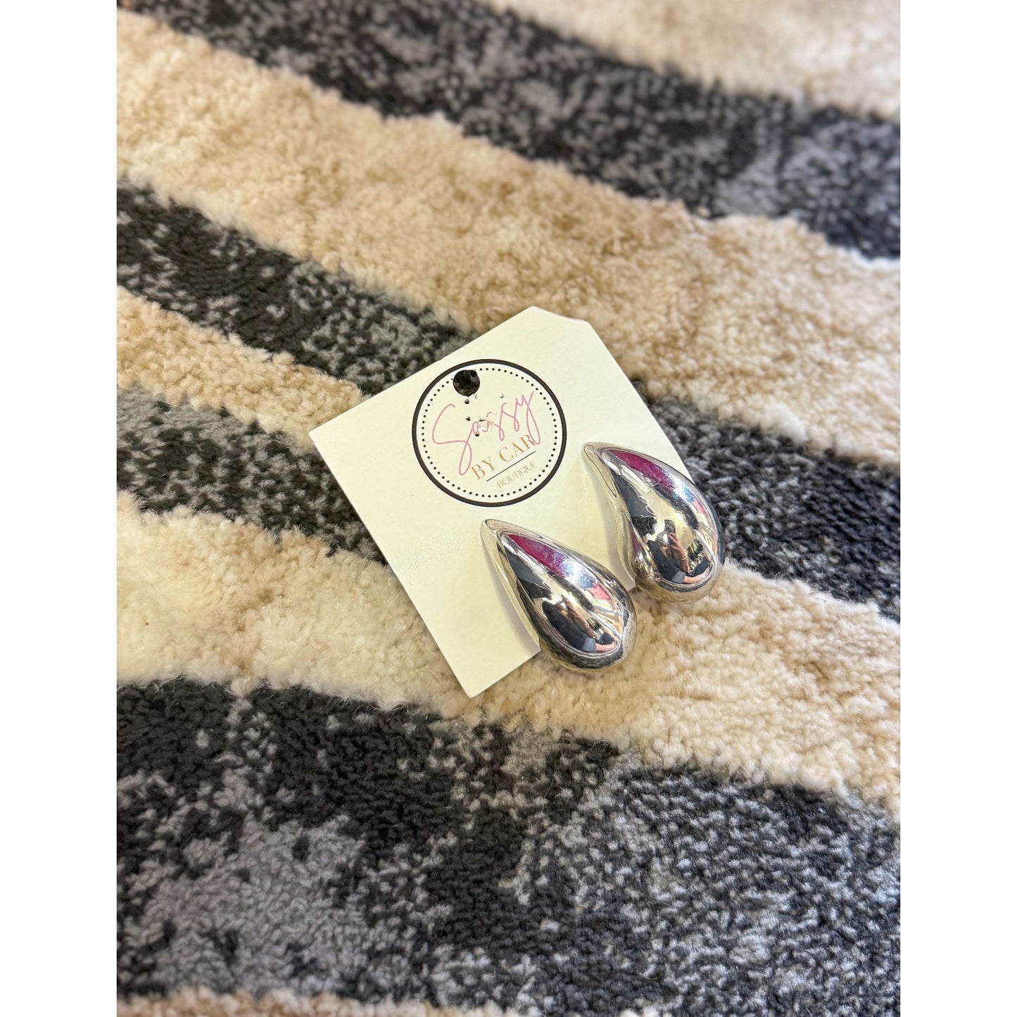 Silver Teardrop Earrings