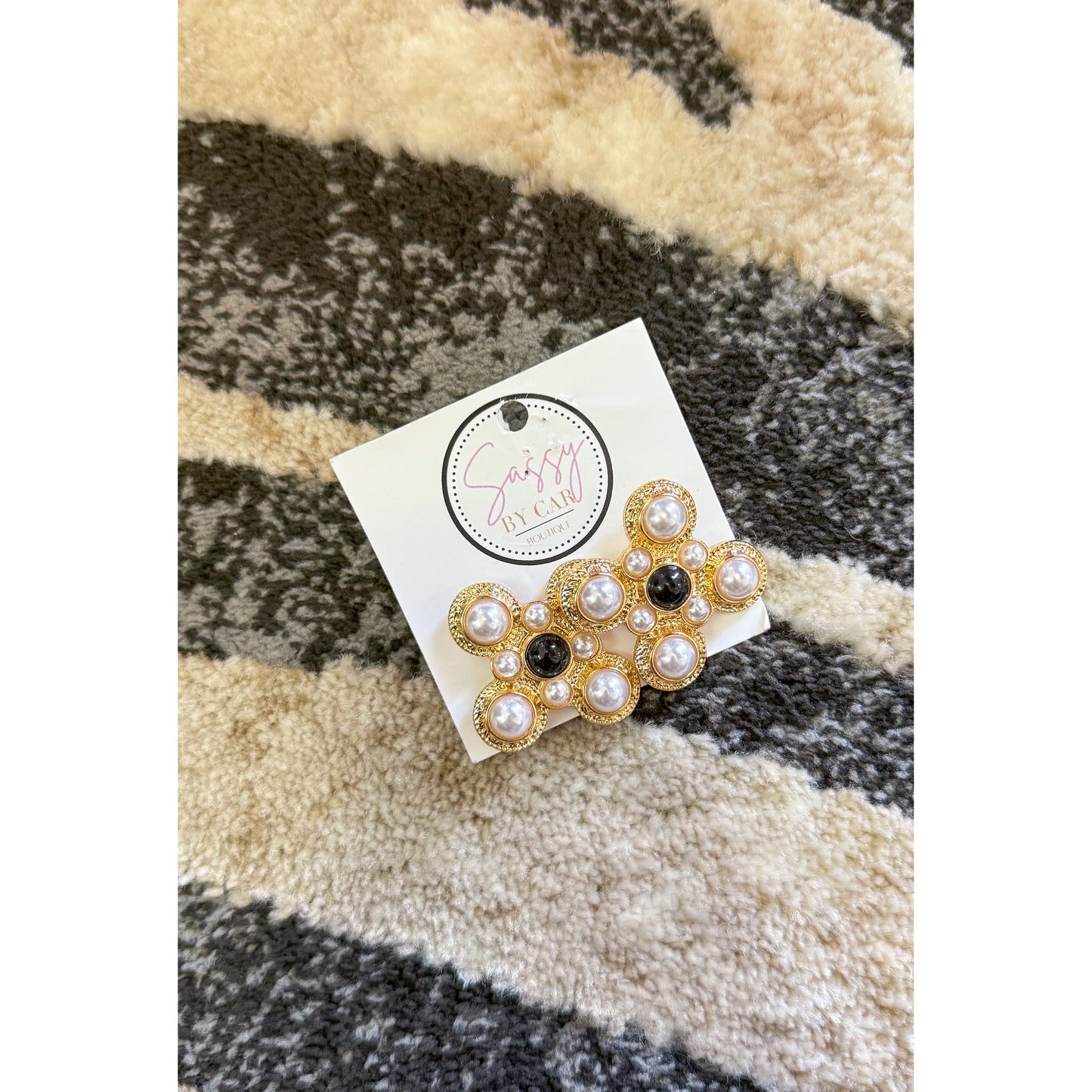 Detail Earrings