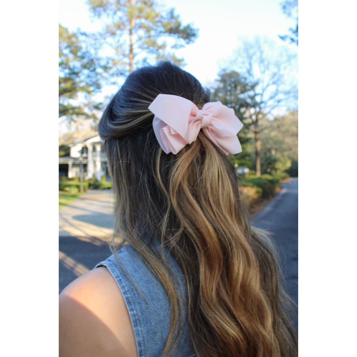 Kinley Bow Clip, Light Pink