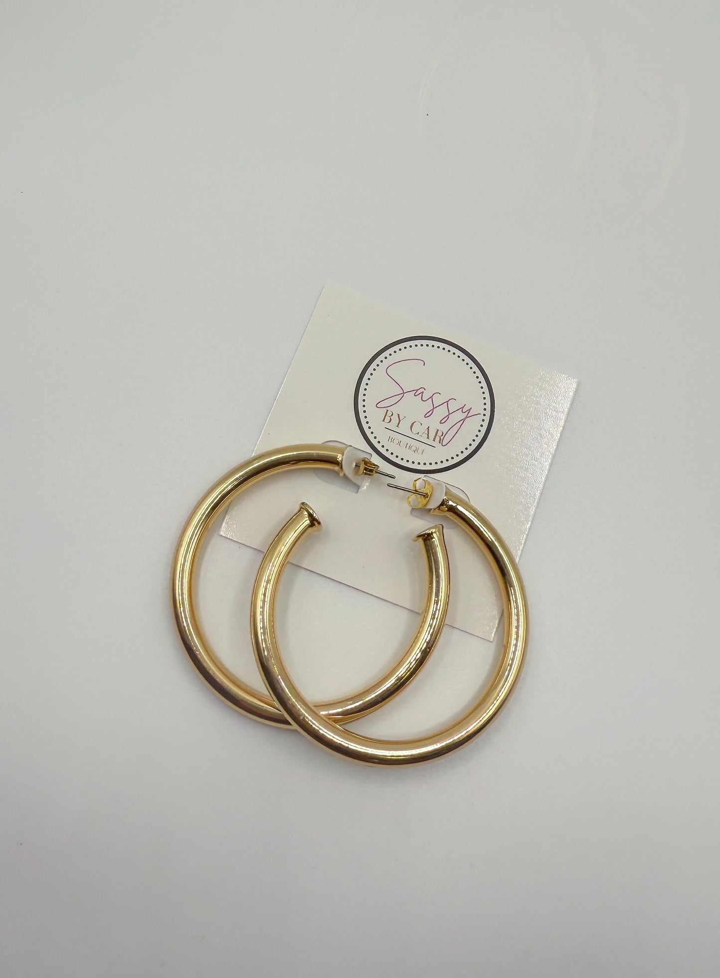 Ari Shiny Gold Hoops