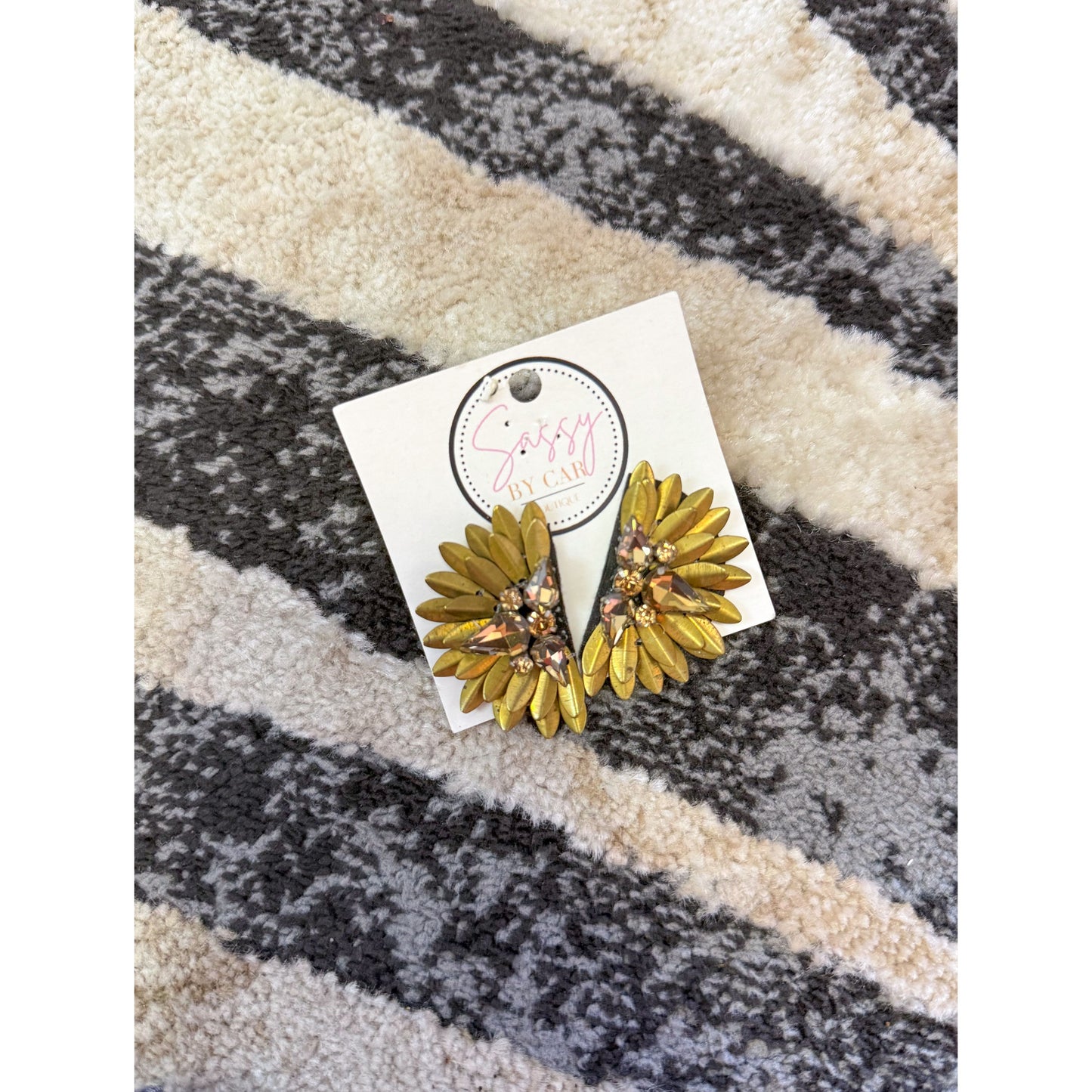 Detail Earrings