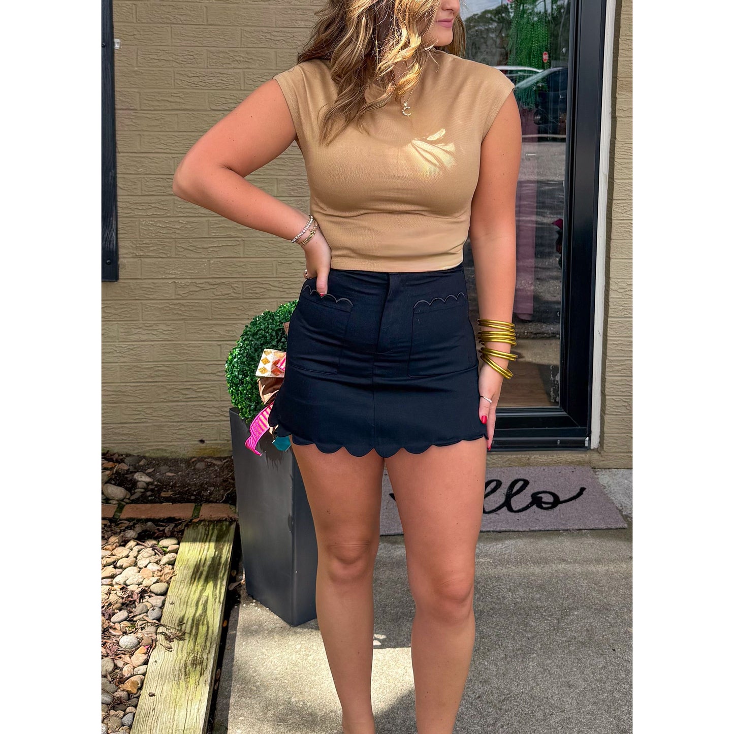 Monroe Scallop Skirt, Black