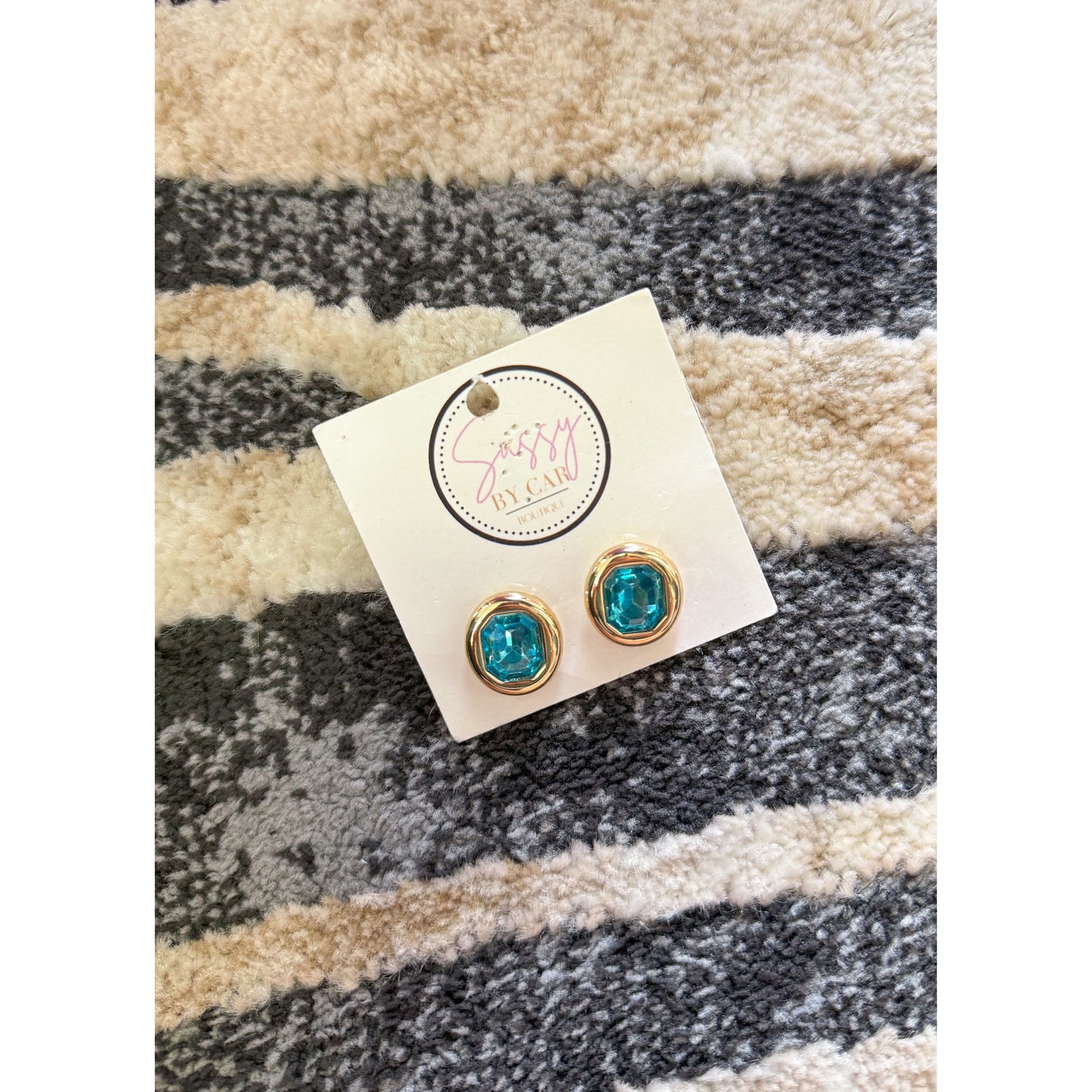 Aqua Studs