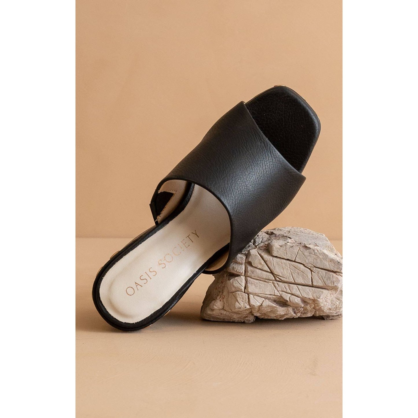 Leona Black Platform Heel