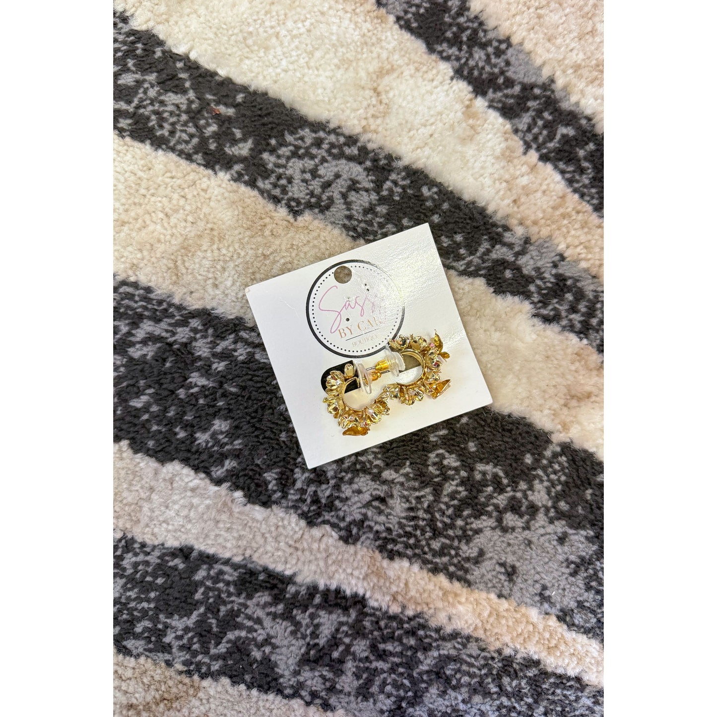 Detail Hoops