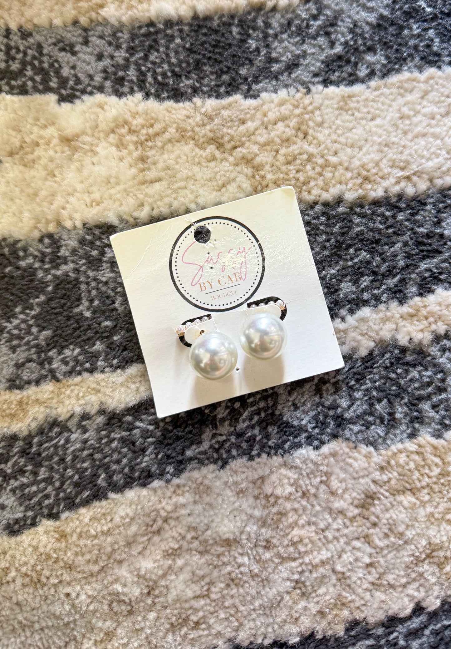 Pearl Detail Studs