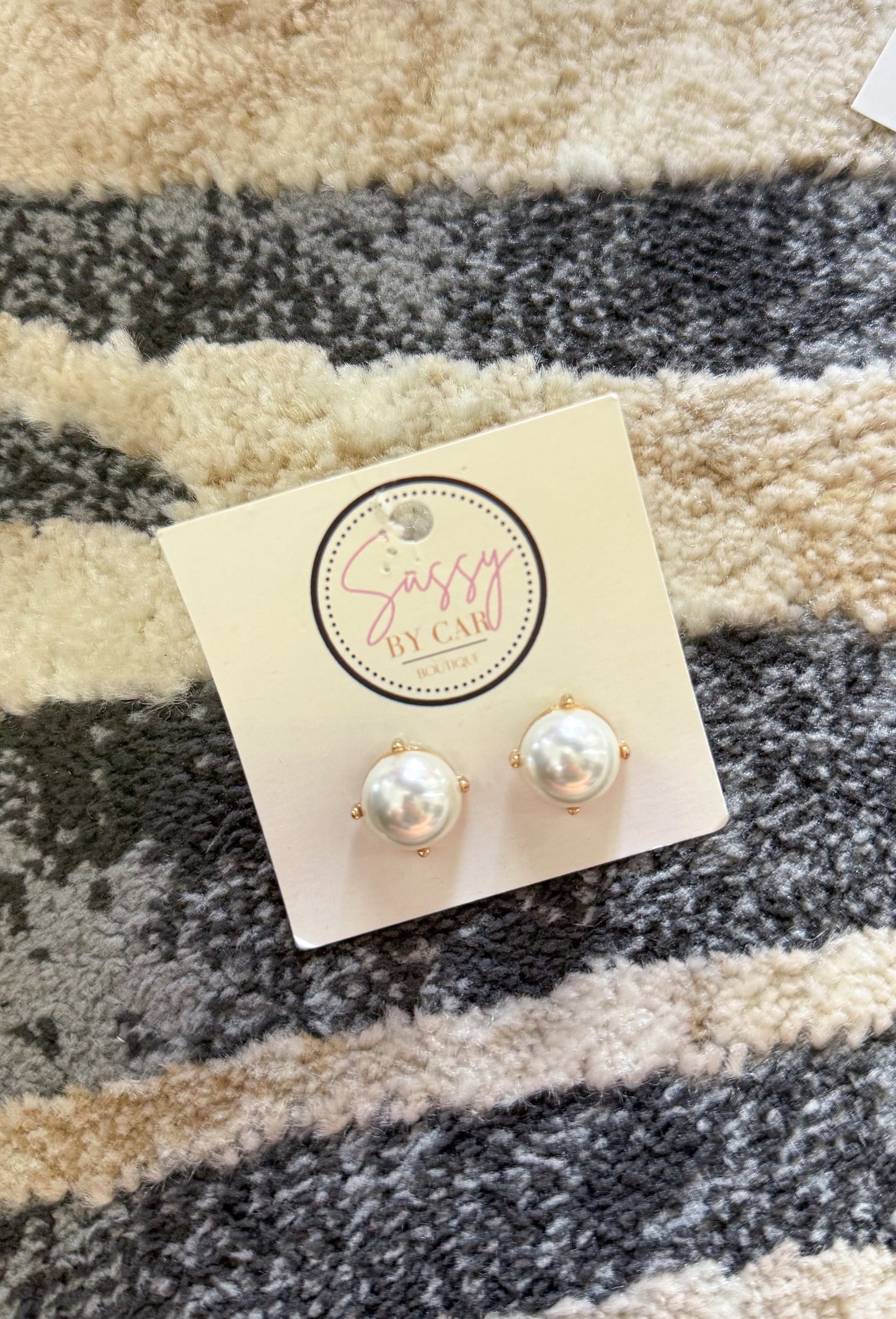 Pearl Studs