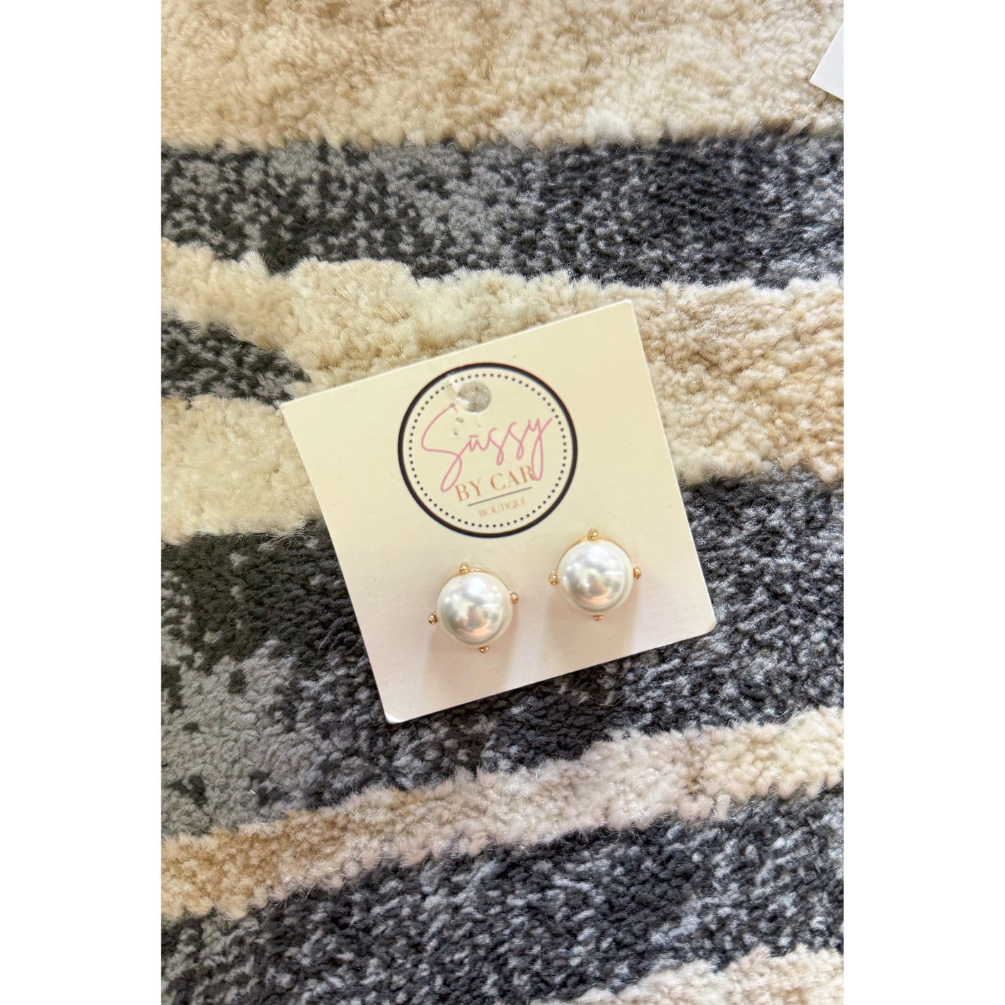Pearl Studs