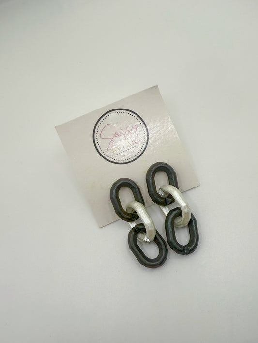 Chain Link Earrings, Black/Silver