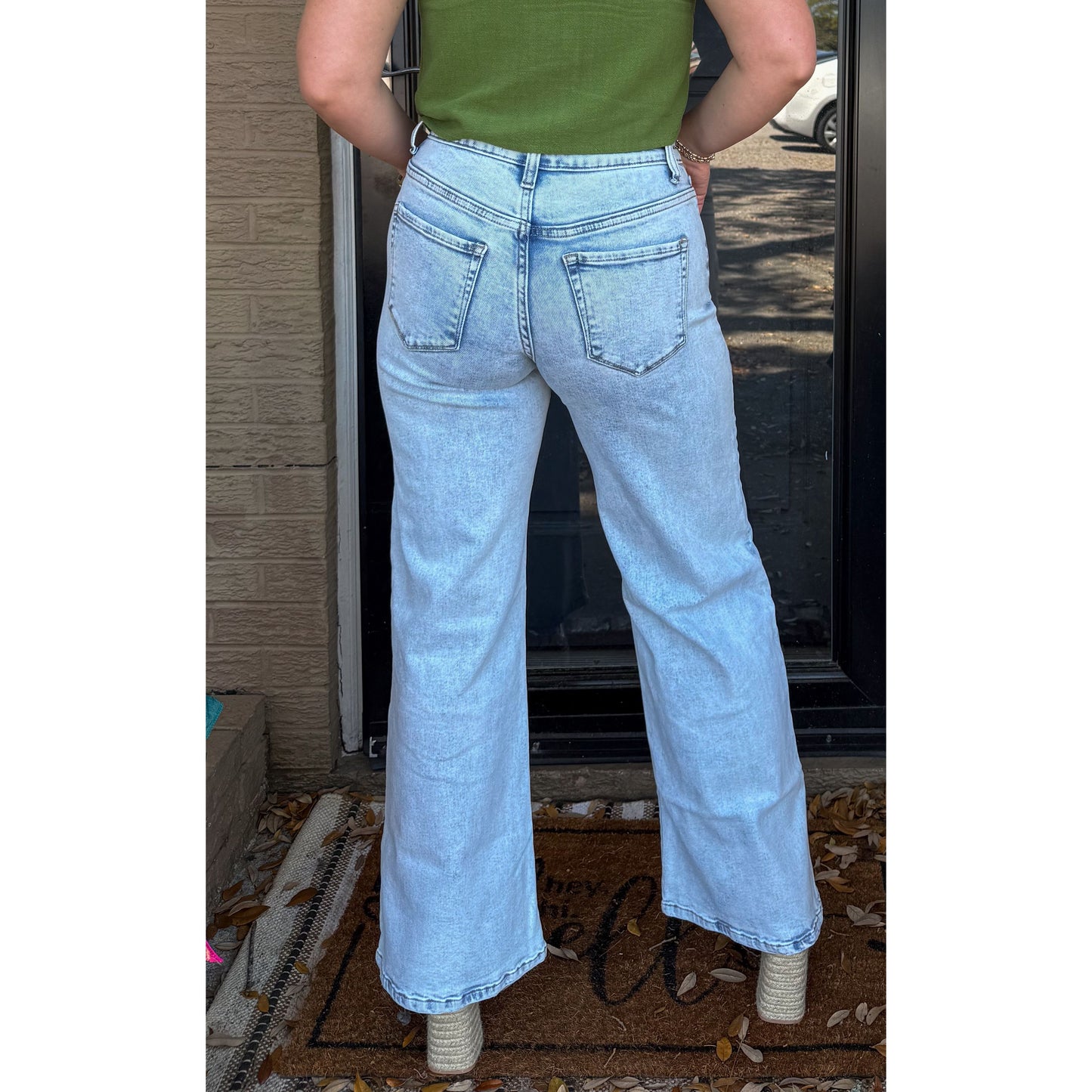 Heidi Wide Leg Jeans, Light Wash