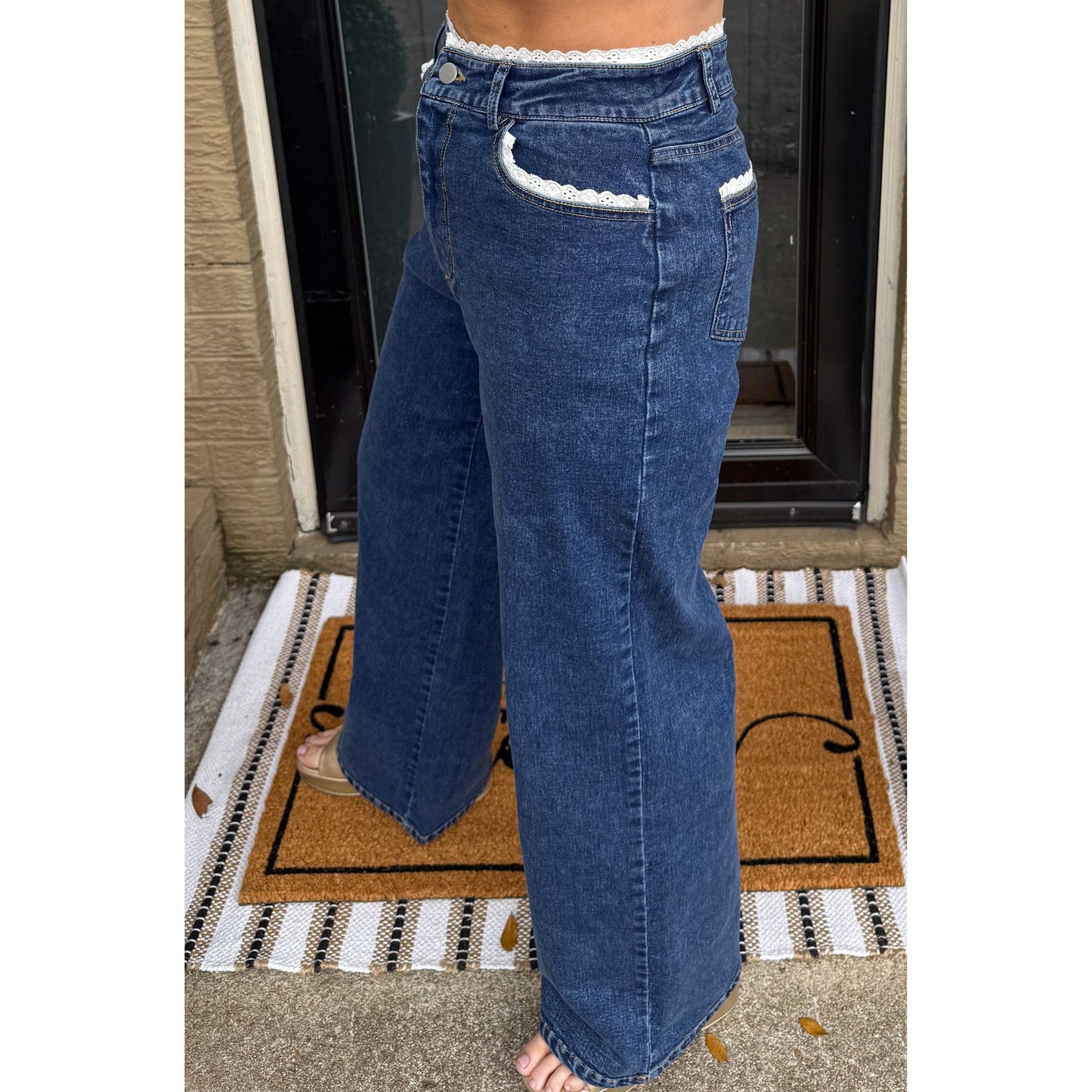 Trim Detail Wide Leg Jeans