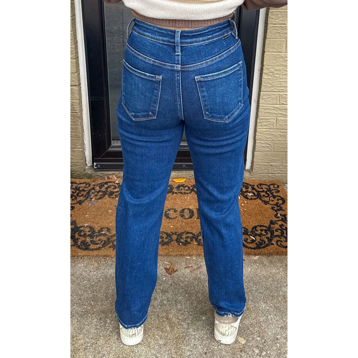 Heidi Distressed Jeans, Dark Wash