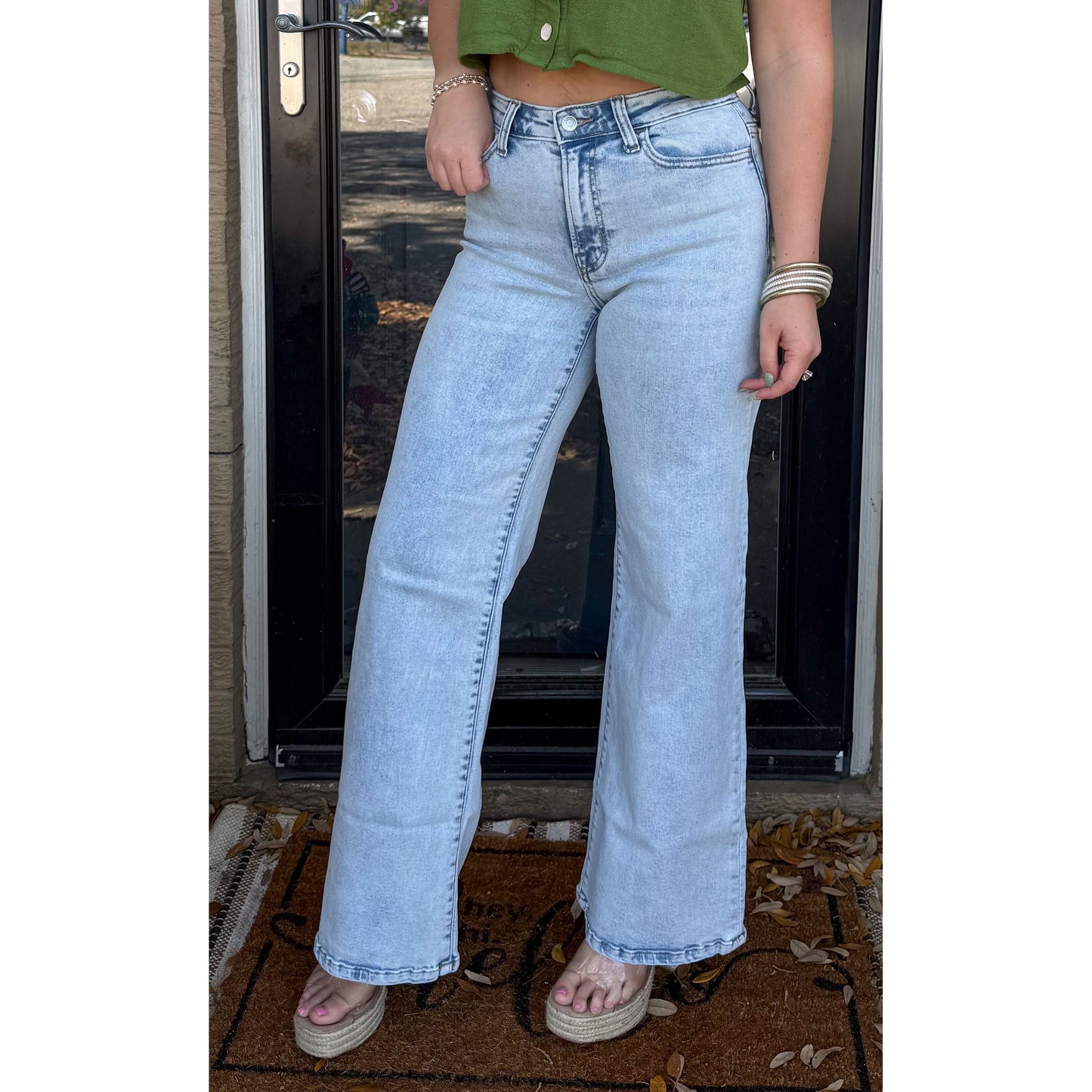 Heidi Wide Leg Jeans, Light Wash