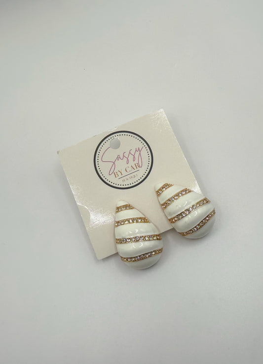 Teardrop Detailed Earrings