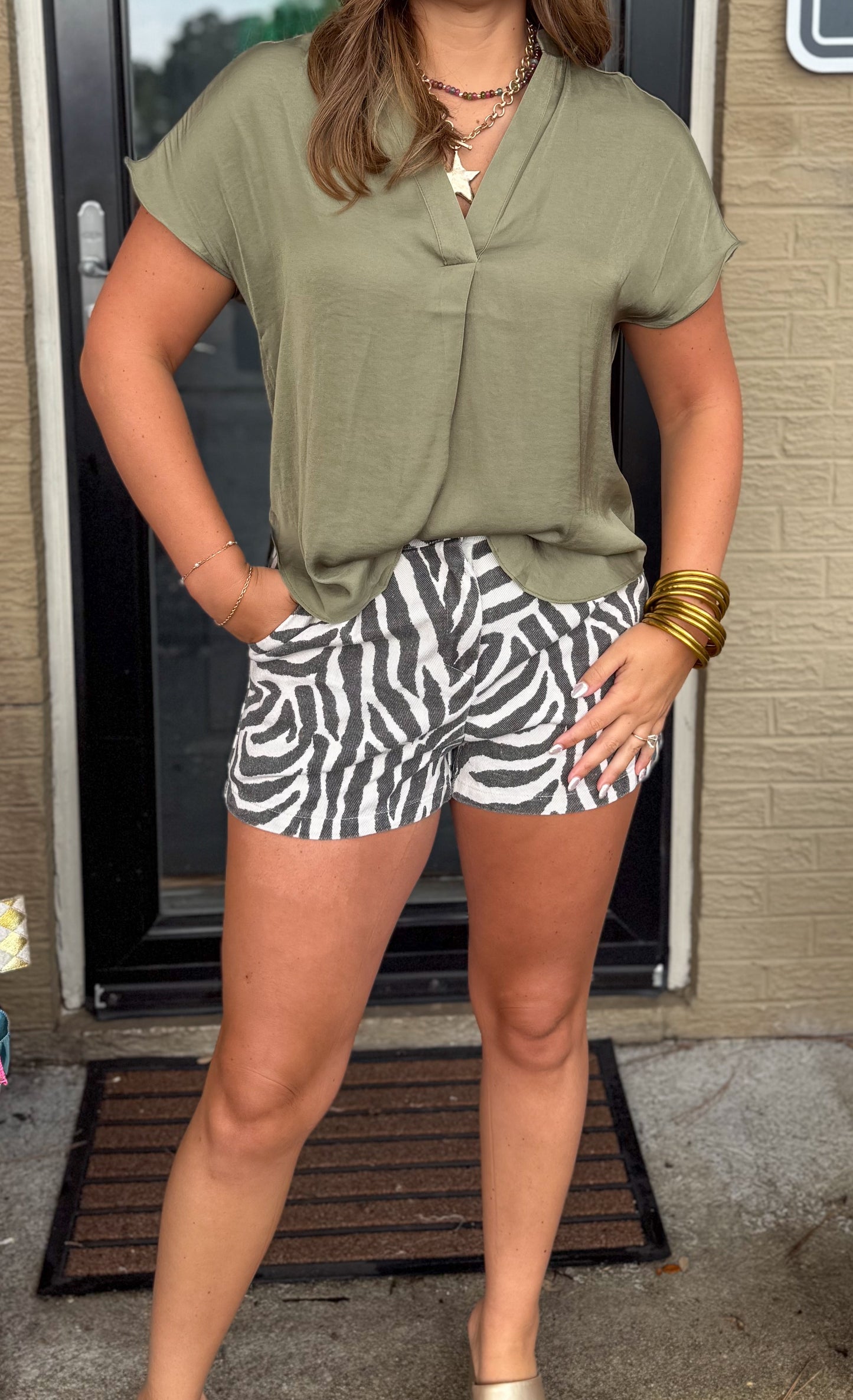 Murphy Zebra Pleated Shorts, Black/White