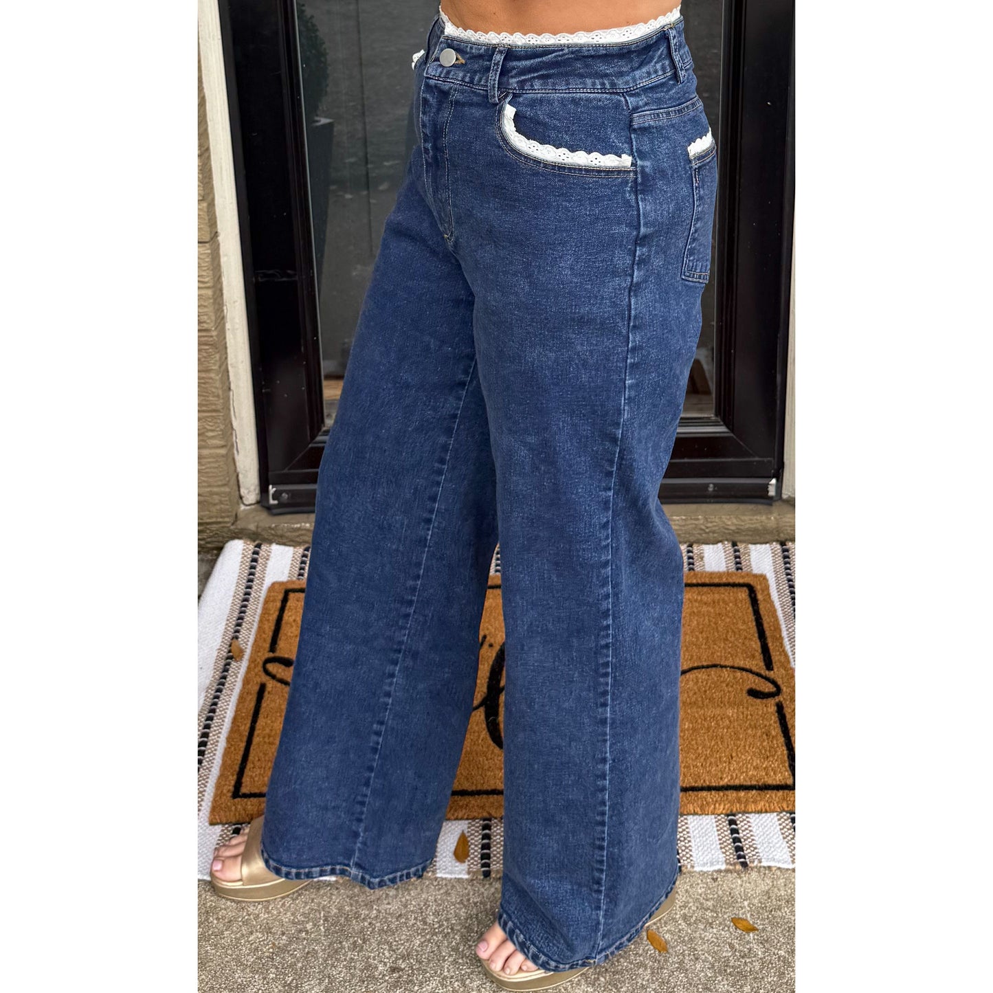Trim Detail Wide Leg Jeans
