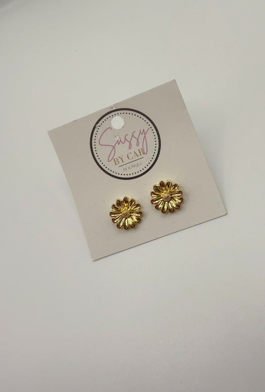 Daisy Stud Earrings, Gold