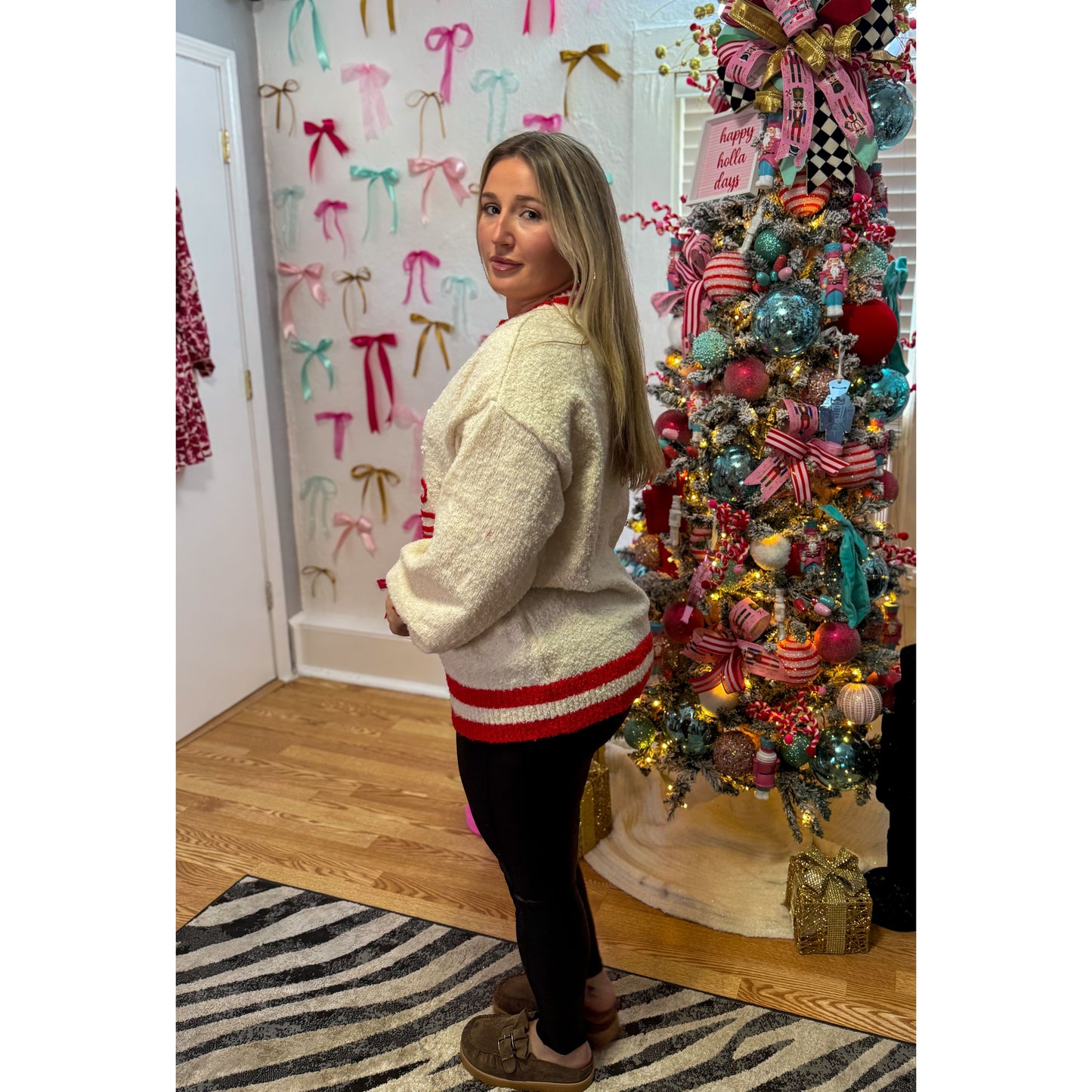 Tree w/ Pearl Sweater, Red/Ecru