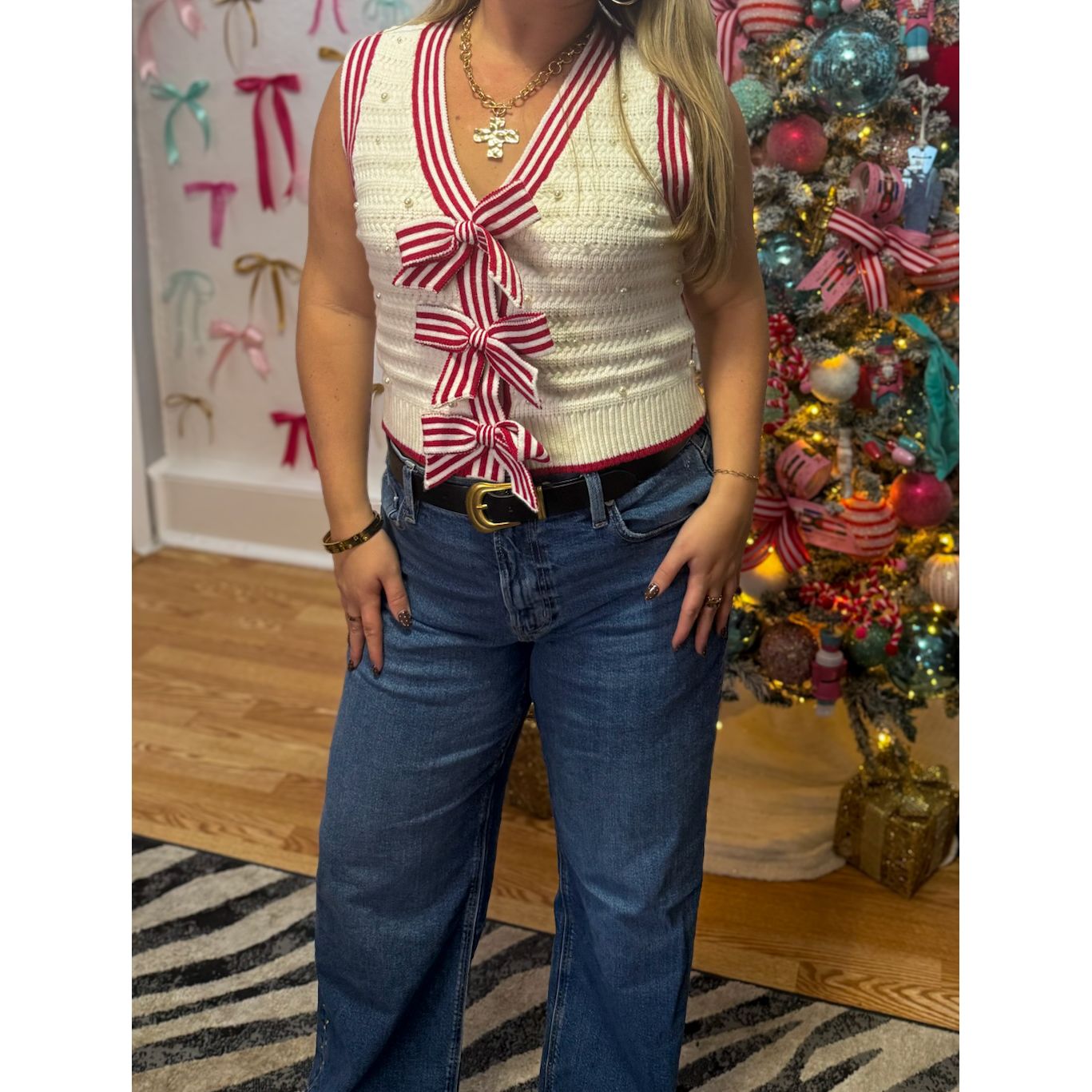 Pearl/Bow Sweater Vest