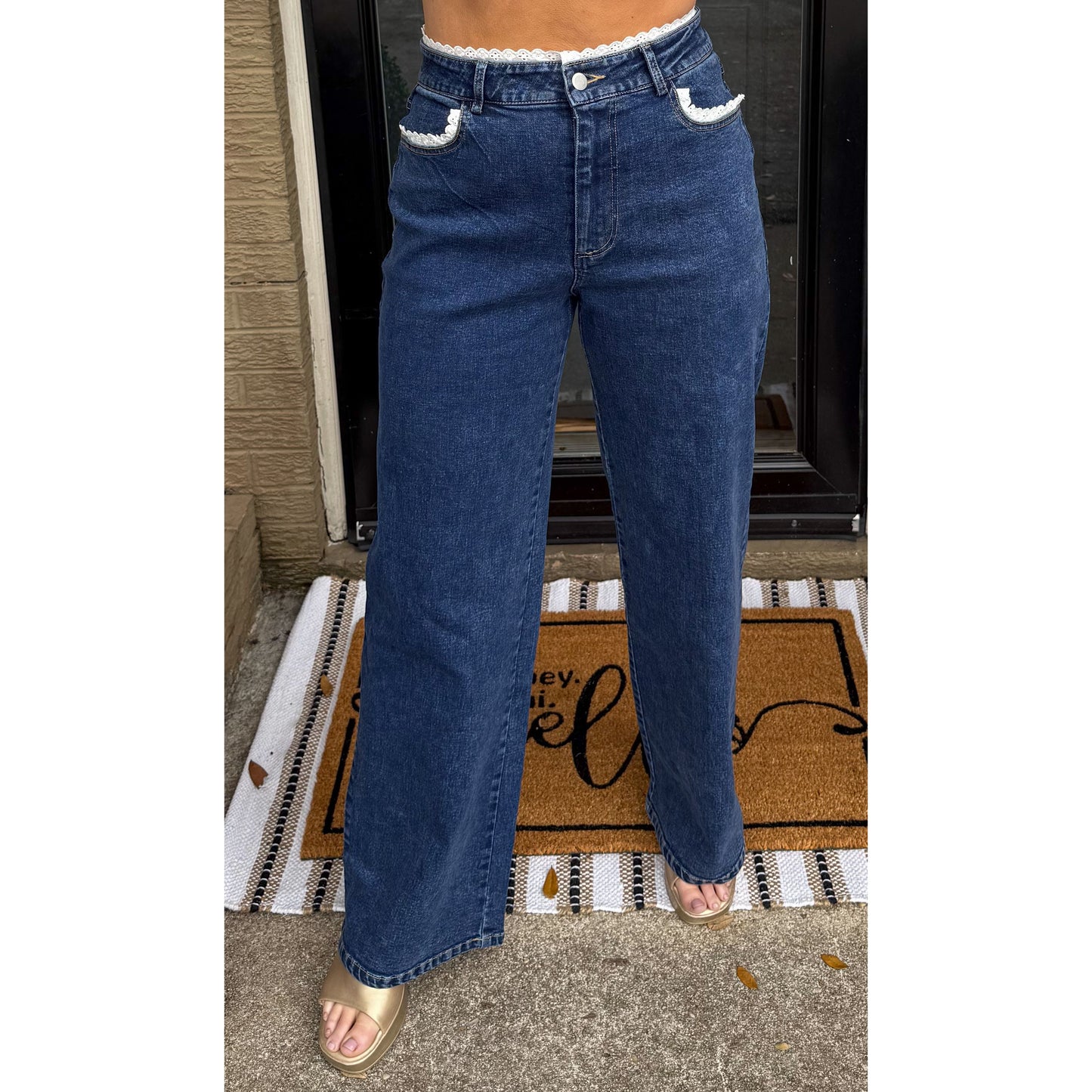 Trim Detail Wide Leg Jeans