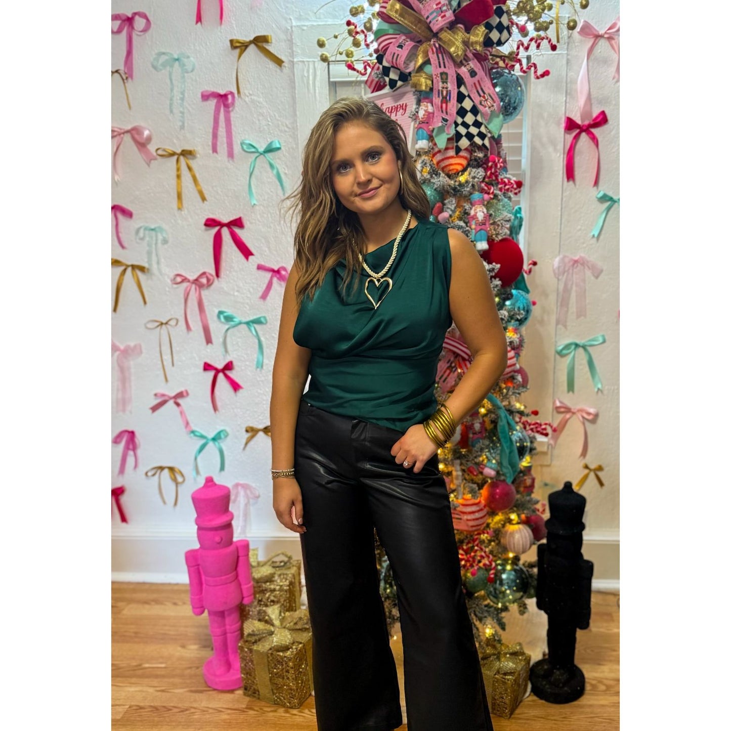 Lee Top, Hunter Green