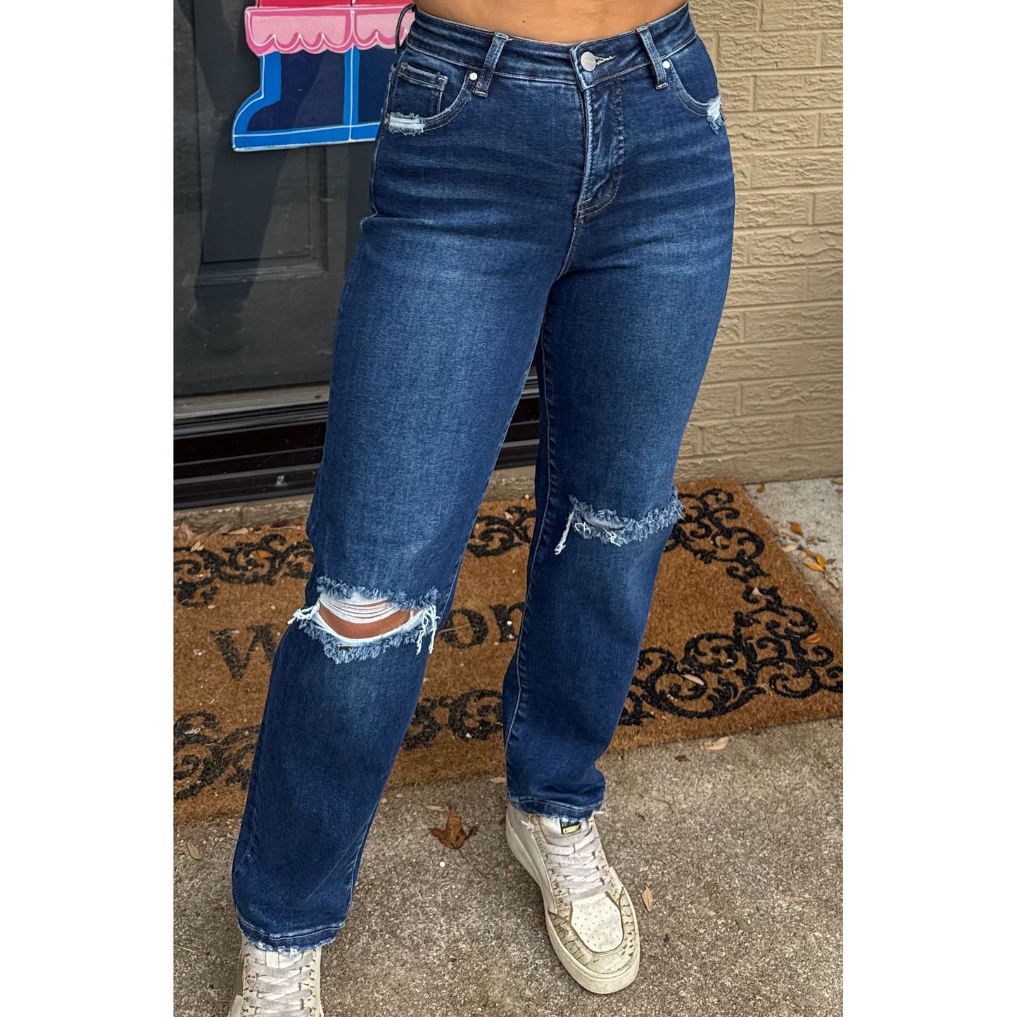Heidi Distressed Jeans, Dark Wash