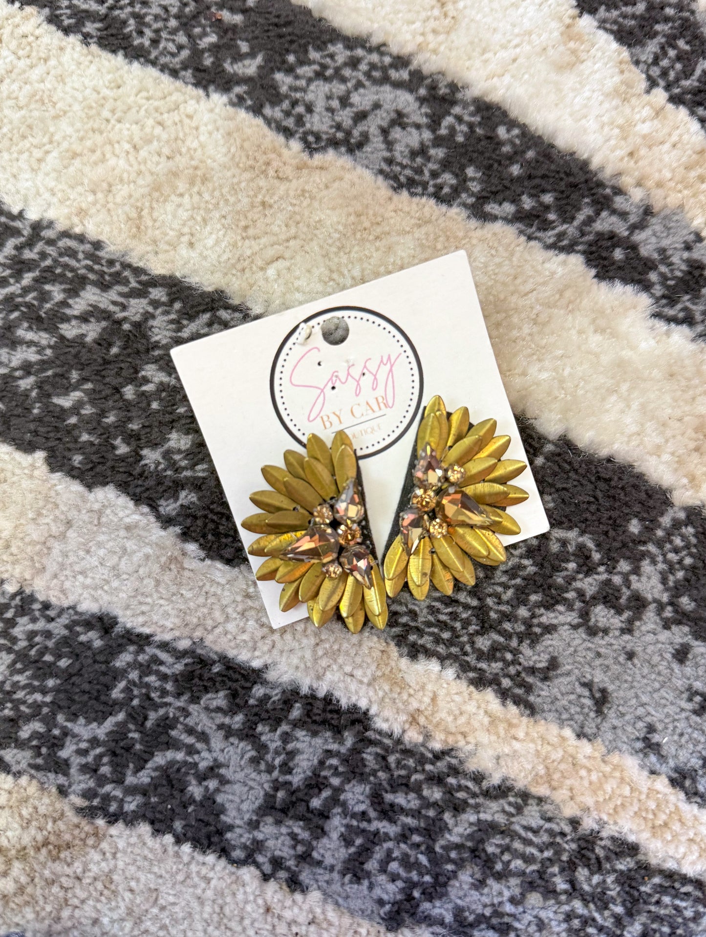 Detail Earrings