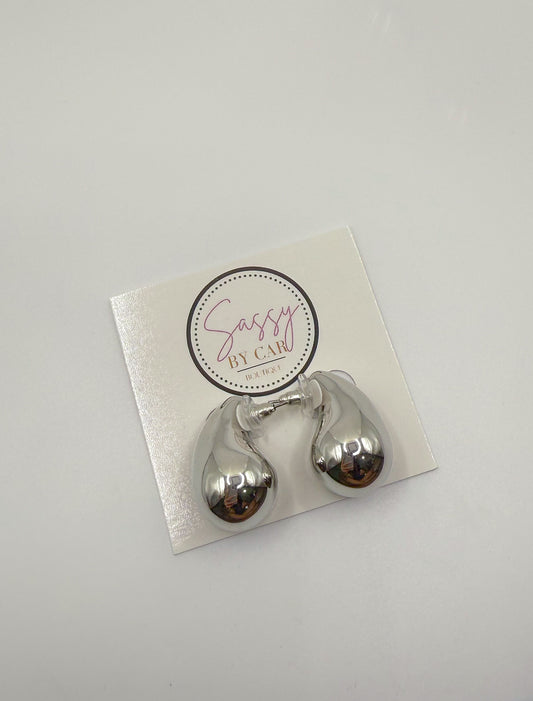 Sadie Hoops, Silver
