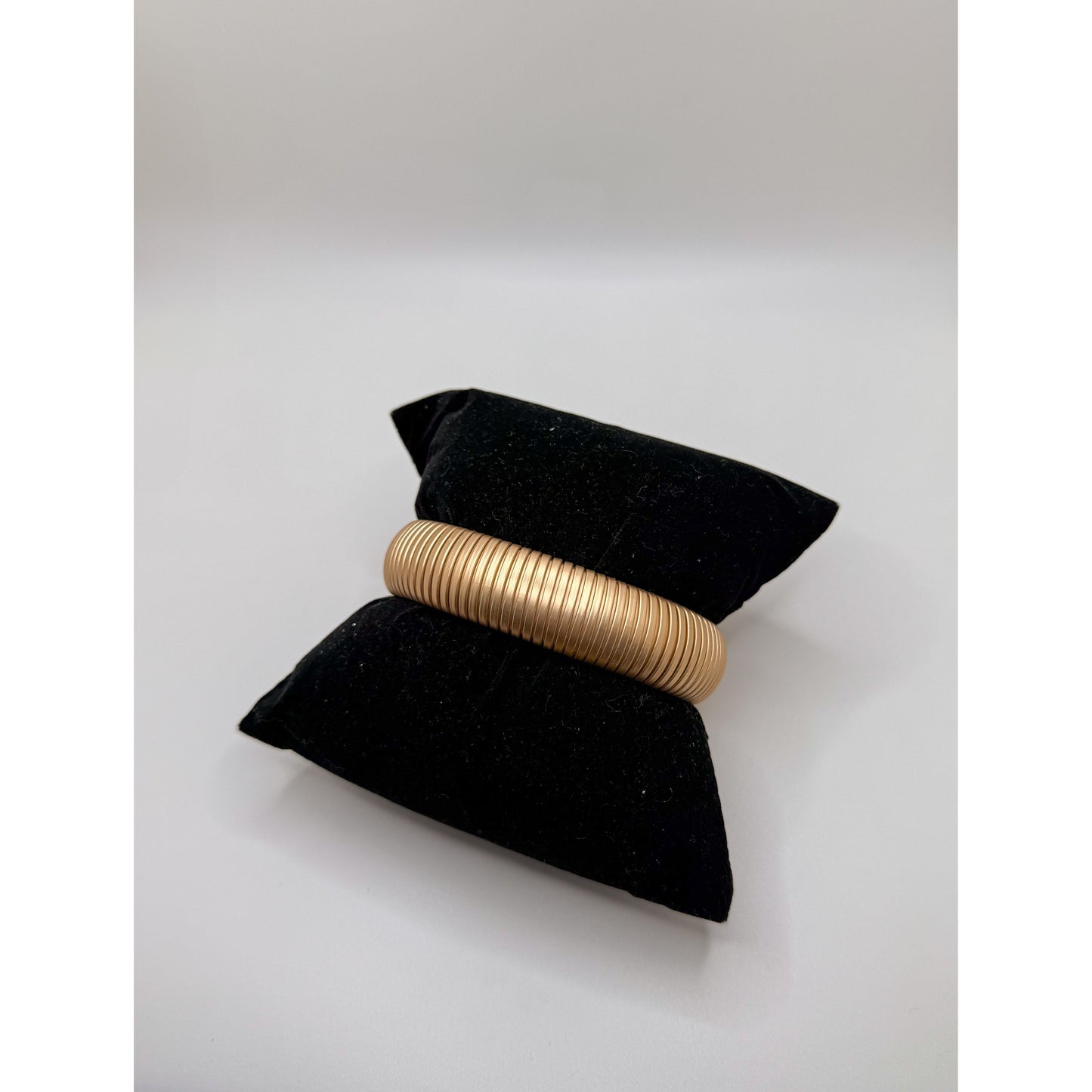 Willa Stretch Bracelet, Matte Gold