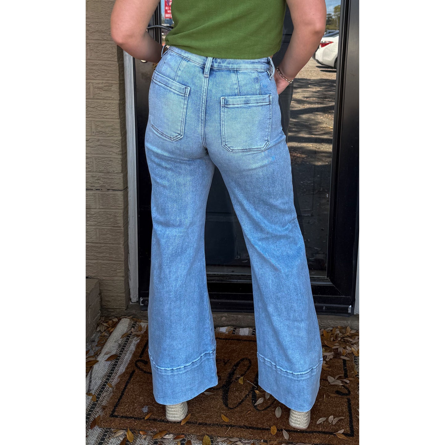 Annie Mid Rise TC Jeans, Light Wash