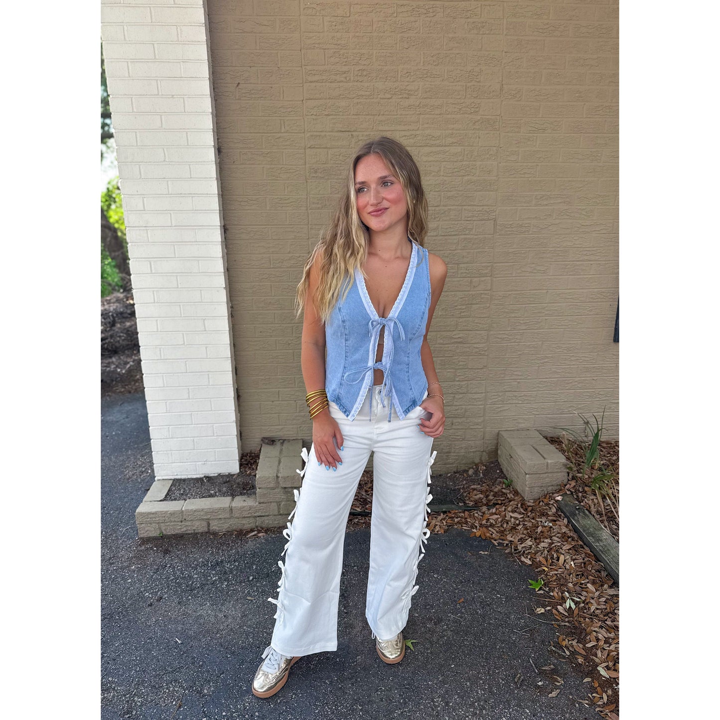Denim Vest w/ Lace Time, Light Denim/White