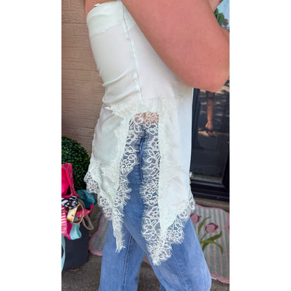 Detail Lace Asymmetrical Top, Mint