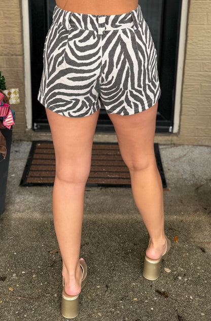 Murphy Zebra Pleated Shorts, Black/White