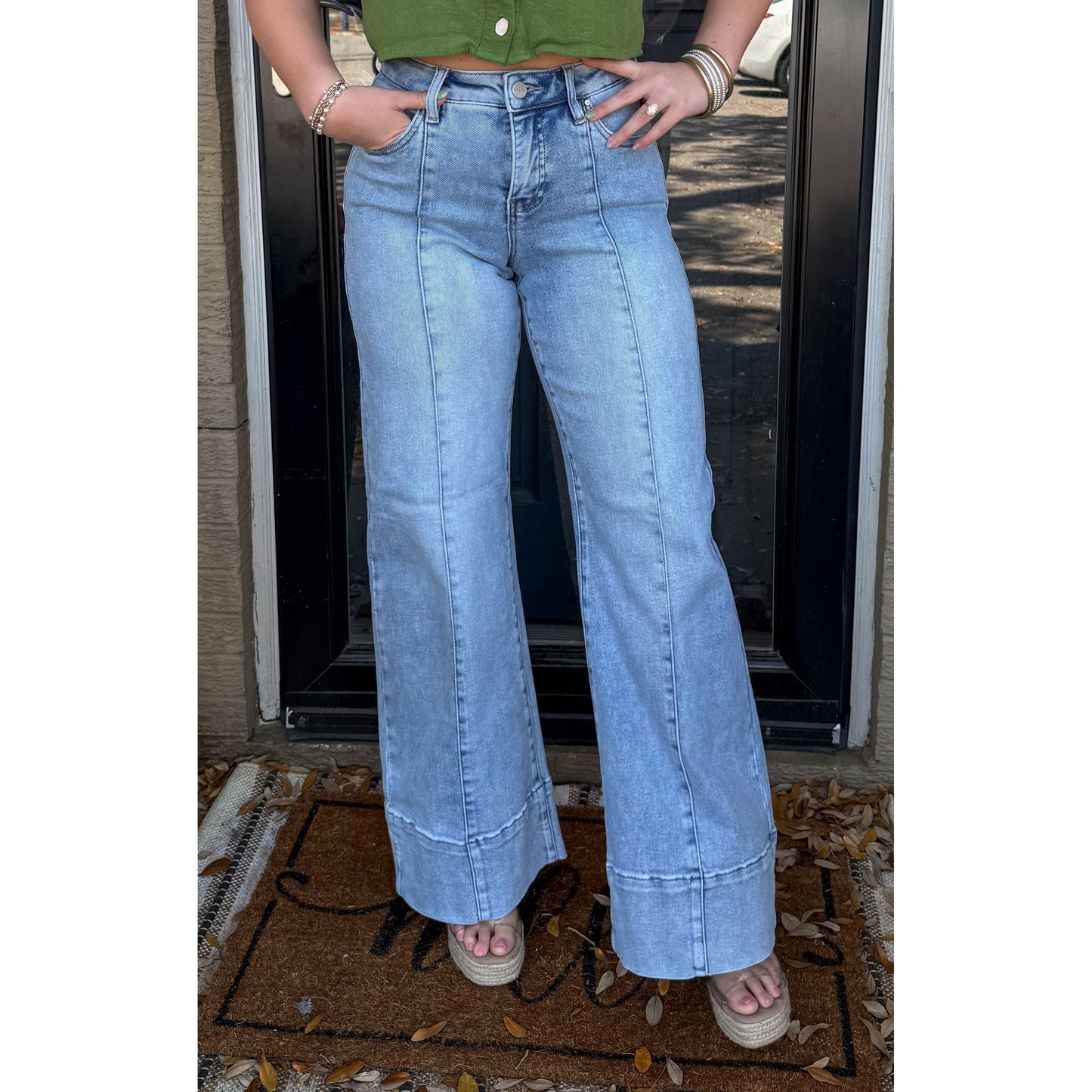 Annie Mid Rise TC Jeans, Light Wash