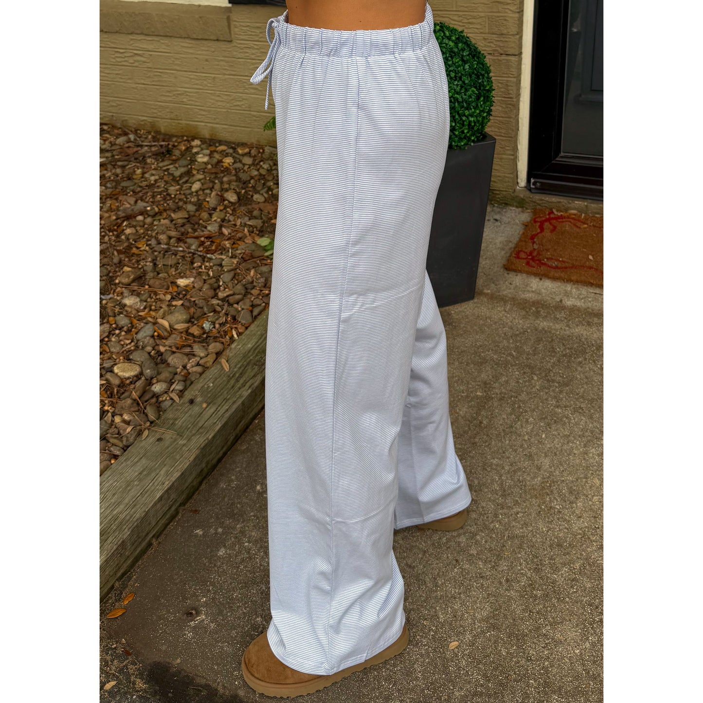 Stripe Detail Yoga Pants, Light Blue/White