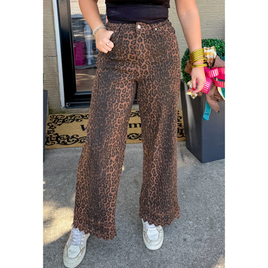Cheetah Jeans w/ Eyelet Detail, Leopard