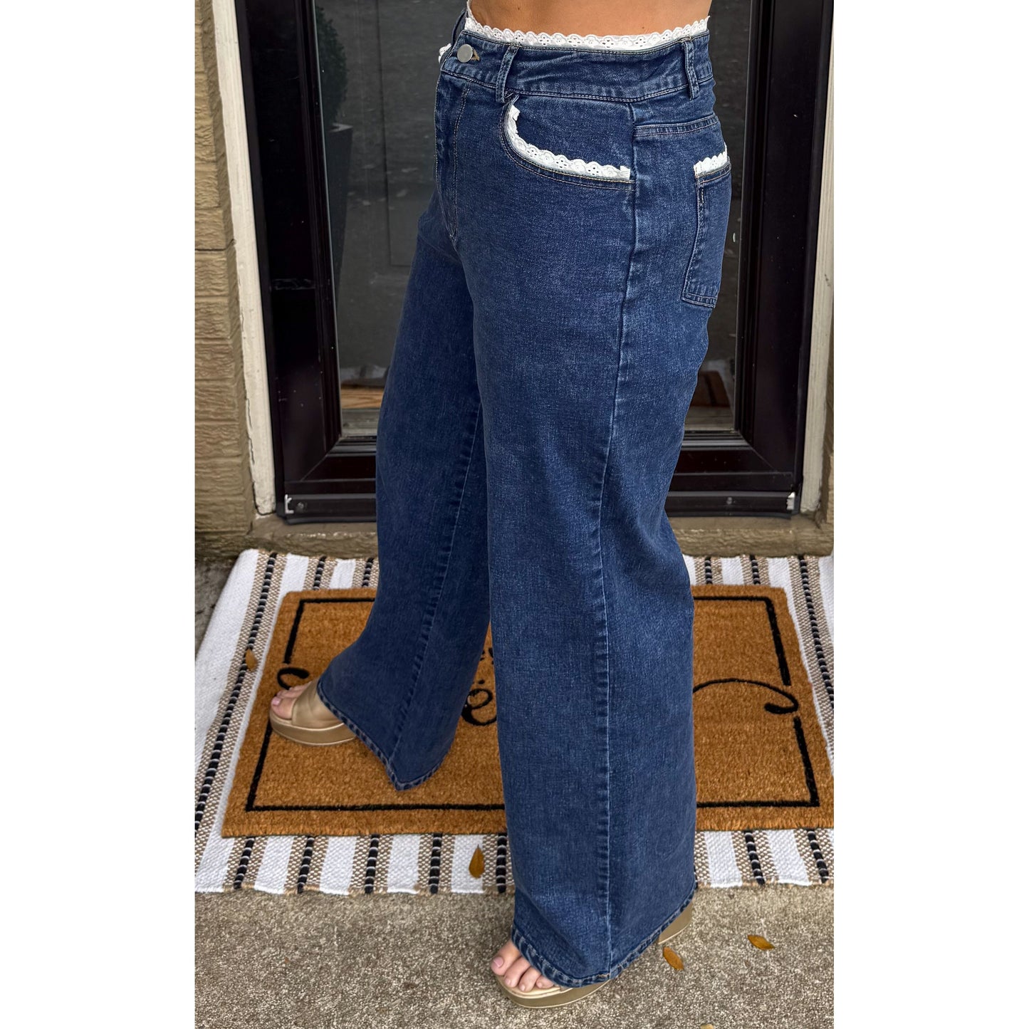 Trim Detail Wide Leg Jeans