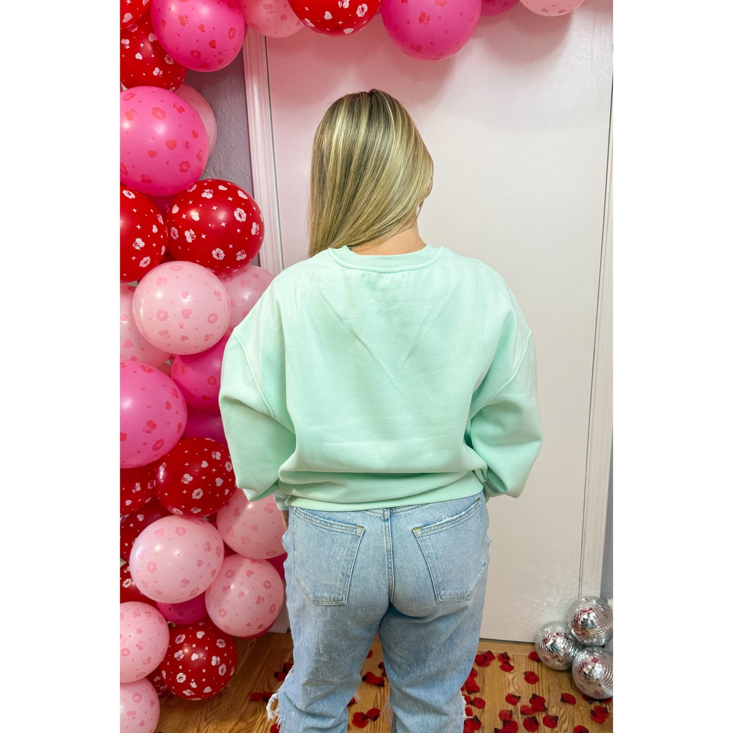 I'm Too Pretty For This Graphic Sweatshirt, Mint/White