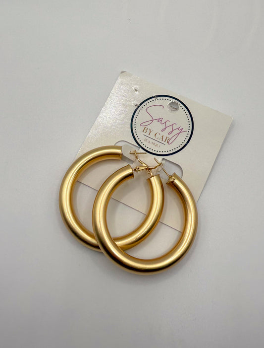Willa Hoops, Gold