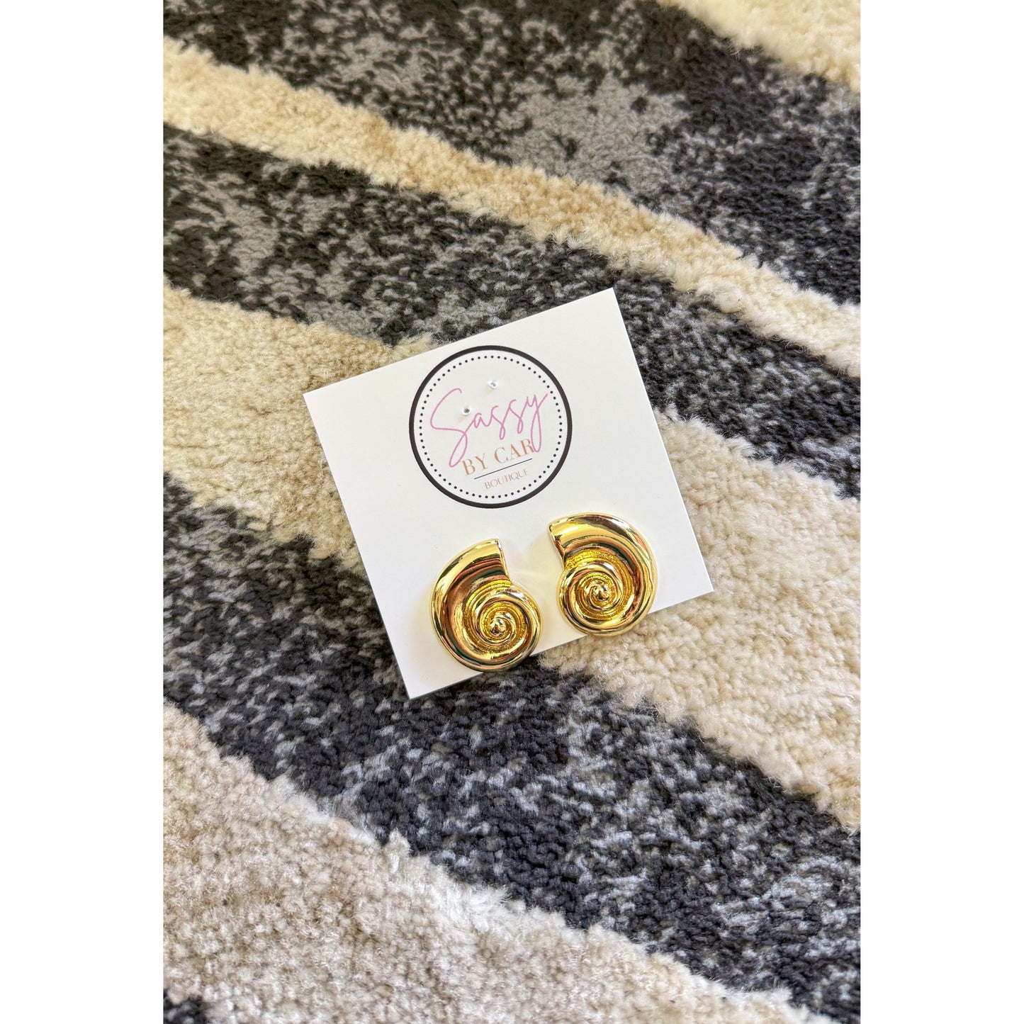 Shell Earrings, Gold