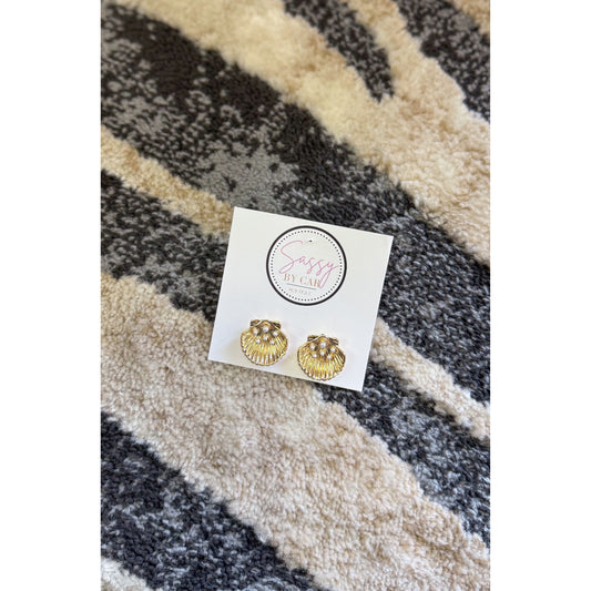Gold/Pearl Shell Studs